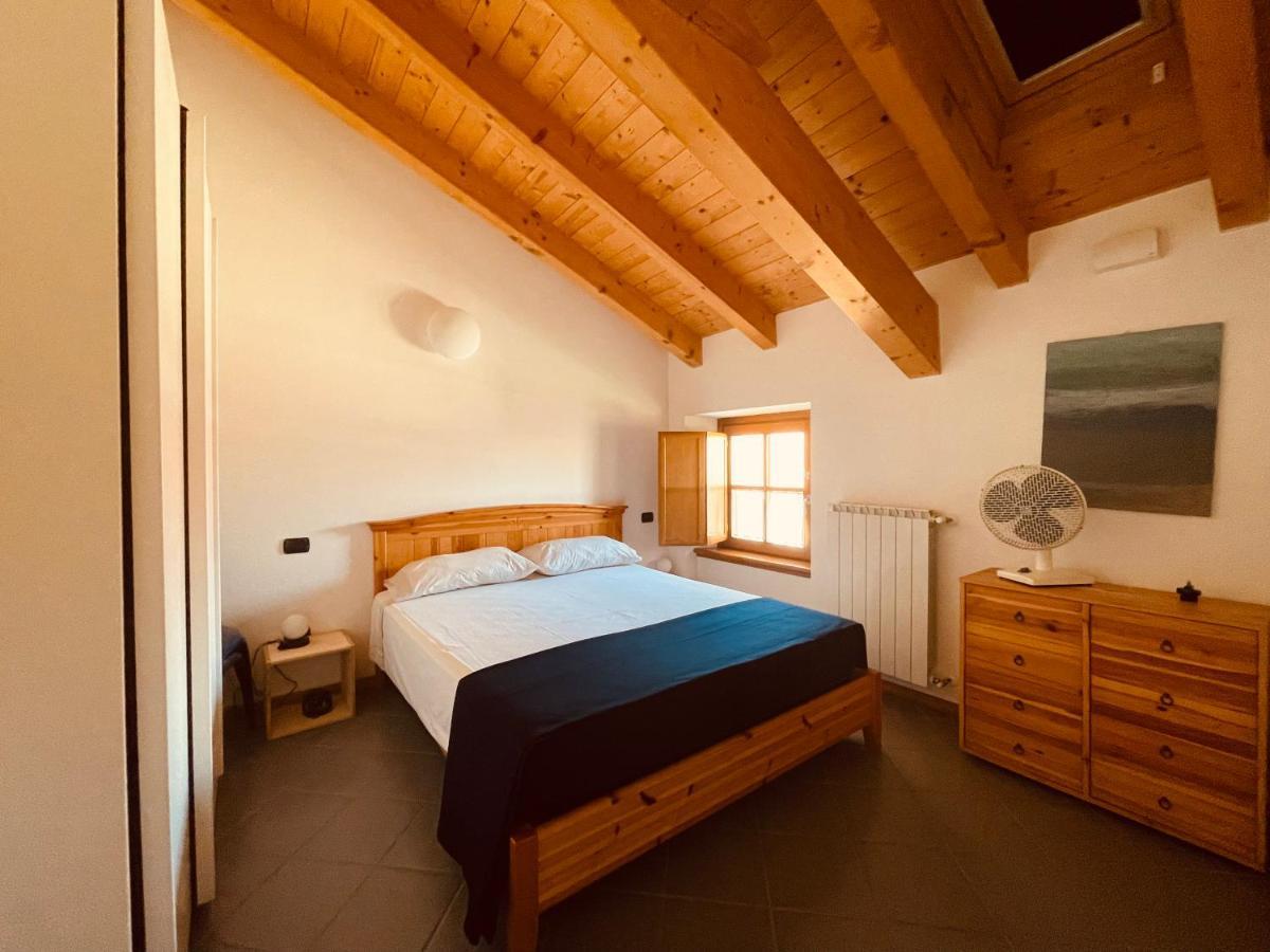 Blue Lake Apartment 20M From The Lake With Box Colico Exteriér fotografie